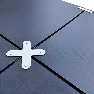 Plastic Connector 4-way pro silniční panely
