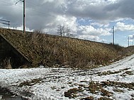 Obráok havárie železničného násypu u Holubic