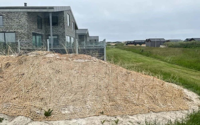 Ochrana pobrežných plôch proti veternej erózii