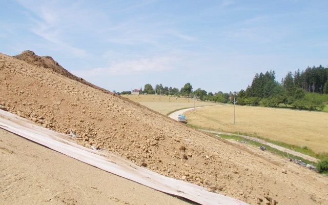 Rekultivácia skládky vo Vyskytné nad Jihlavou