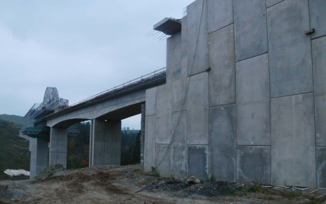 Mostné opory na D1 pri Spišskom Hrhove