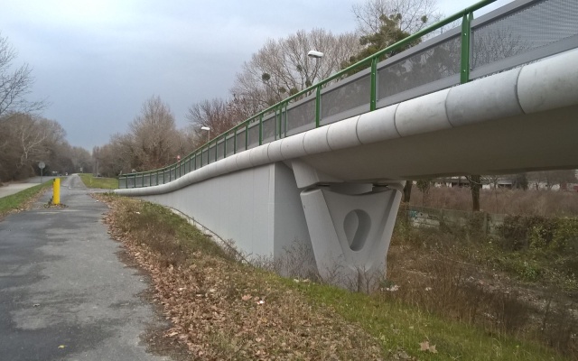 Bratislava, nosný systém MHD, rampa pre cyklistov