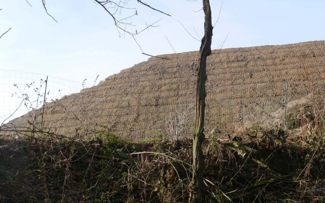 Rozšírenie násypu pozemnej komunikácie na predmestí Vyškova