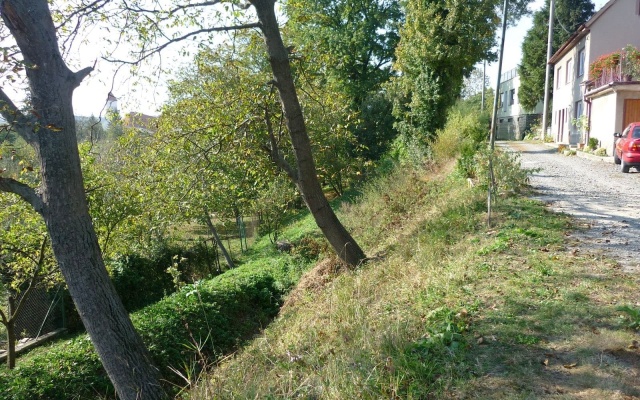 Sanácia zosuvu obecnej komunikácie v Louce pri Ostrohu