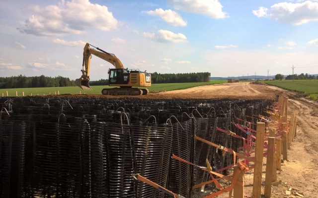 Založenie násypového telesa – Nové Veselí – obchvat