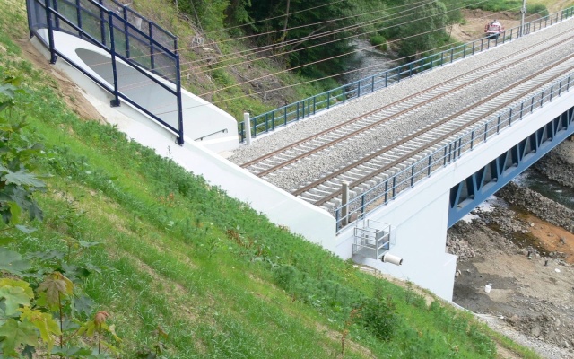 Spevnenie svahov výjazdového portálu tunela Hnevkov II