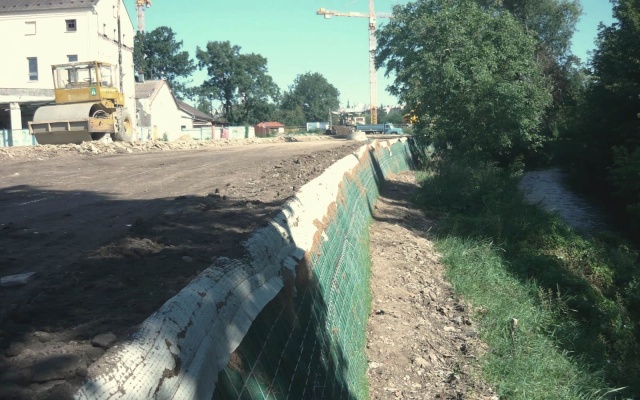 Strmý svah na novej električkovej trati v Olomouci