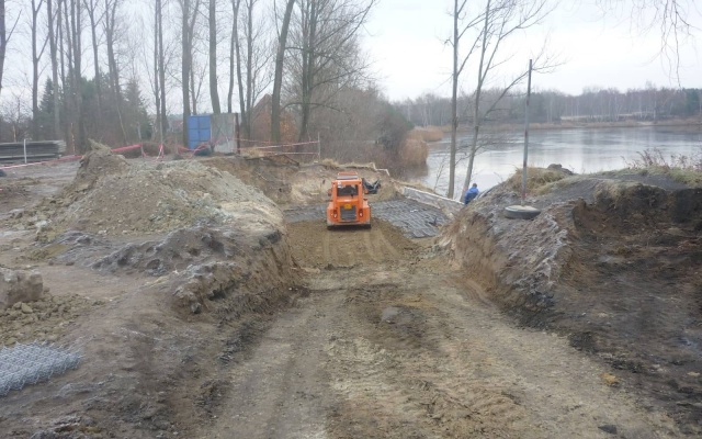 Sanácia erodovaných svahov ťažobnej jamy Hliník v Ratíškovicích