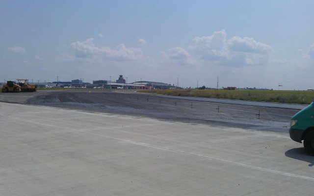 Zvýšenie životnosti asfaltových vrstiev na ranvejách letiska v Prahe