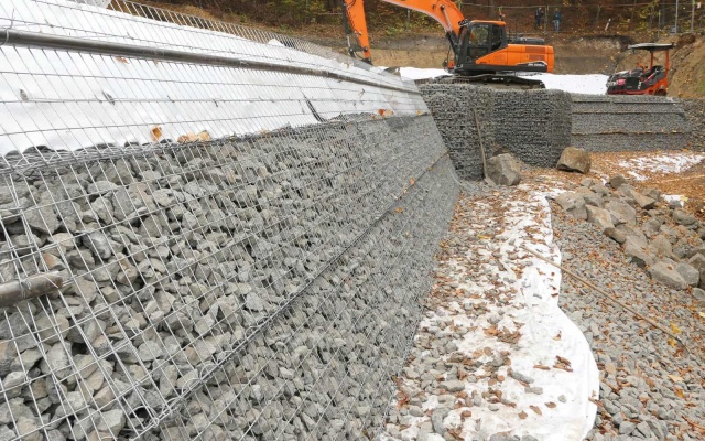 Sanácia zosuvu svahu pri obci Mírová pod Kozákovom