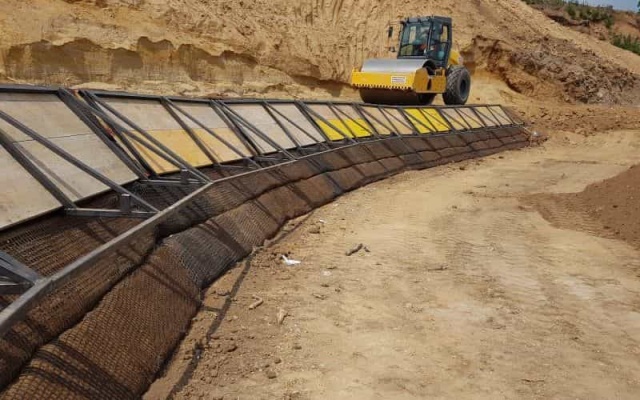 Revitalizácia bývalej pieskovne Praha Lysolaje