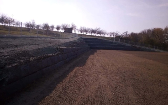 Sanácia zárubného múru na futbalovom ihrisku v Dolnom Němčí