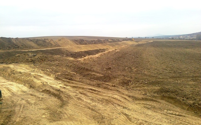 Záchytná priekopa na Holém kopci v Kobylí