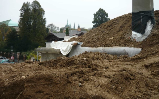 Spevnené vystužené svahy Písecké brány v Prahe