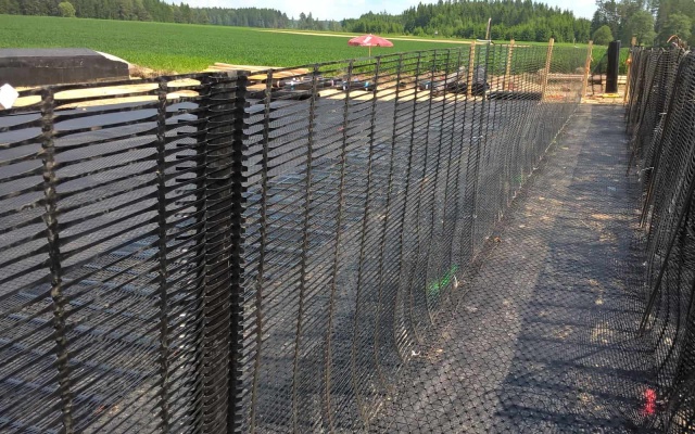 Založenie násypového telesa – Nové Veselí – obchvat