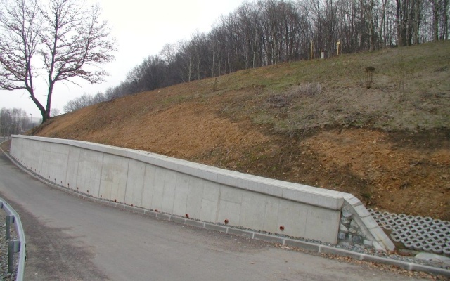 Odvodnenie zárubného múru v Tatenicích