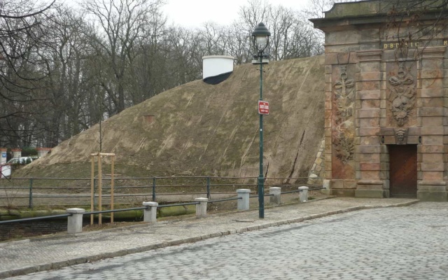 Spevnené vystužené svahy Písecké brány v Prahe
