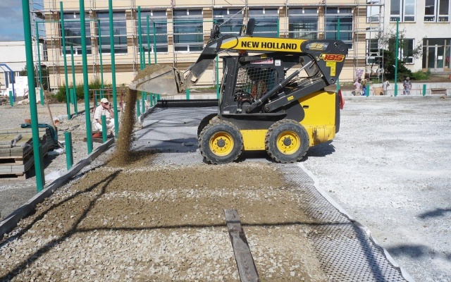 Stabilizácia zemné pláně volejbalového ihriska v Kyjove