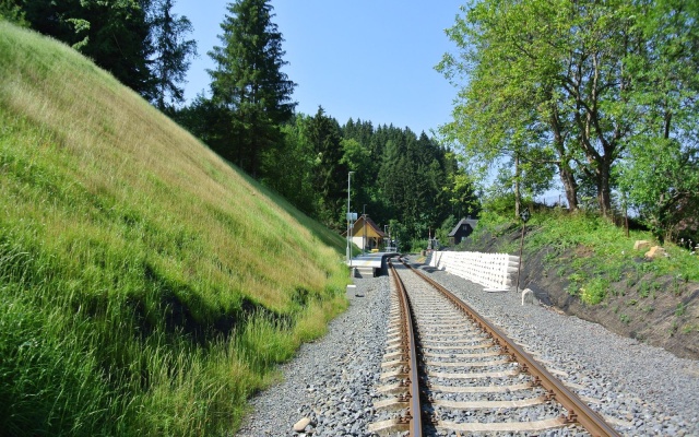 Protierózna ochrana svahu pri železničnej stanici Velké Karlovice