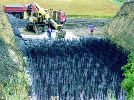 Geobunková štruktúra ako prvok plošného zakladania