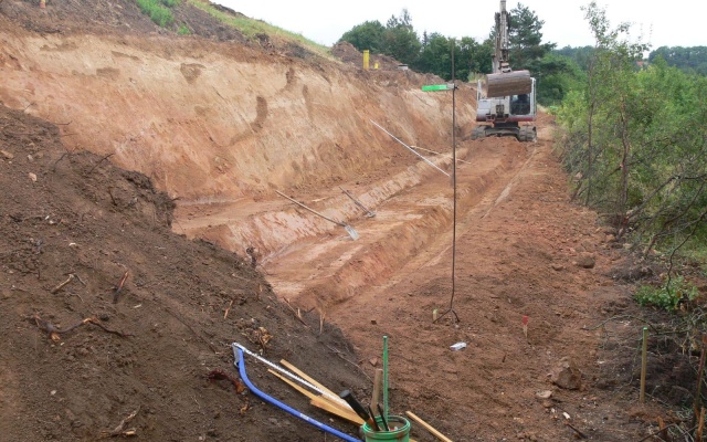 Úprava svažitej parcely v Lelekovicích