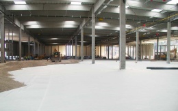 Separácia pod podlahou pod podlahou výrobnej haly v Rajeckej Lesnej