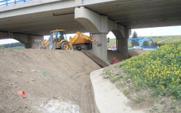 Protierózna ochrana svahov odvodňovacej priekopy v Poprade