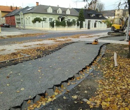Stabilizácia štrkovej cestičky v centre Šternberka