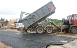 Zvýšenie únosnosti podložia pod miestnou komunikáciou v Letovicích